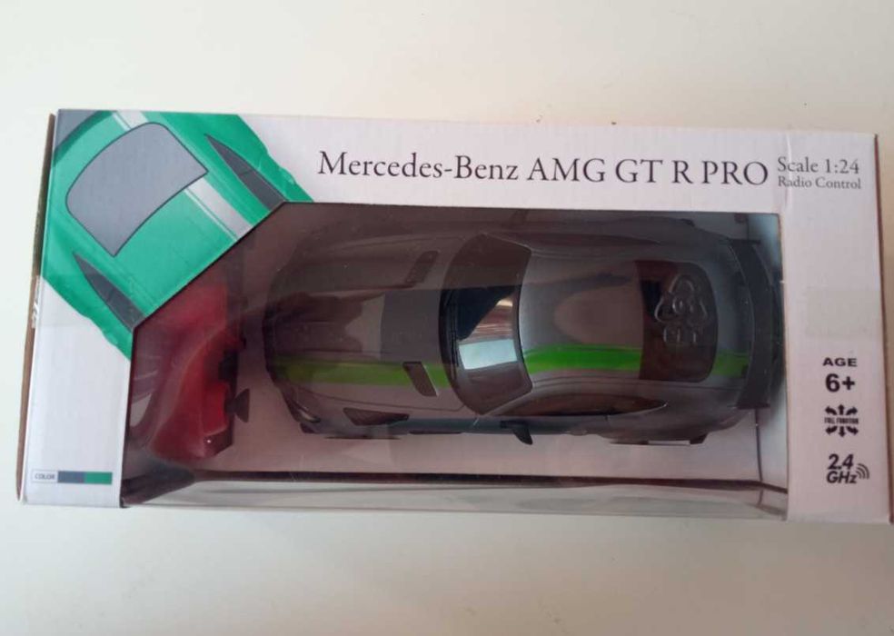 Кола с дистанционно управление Mercedes-benz AMG GT R Pro