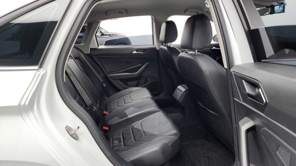 Volkswagen Jetta 1.4 TSI Premium   04