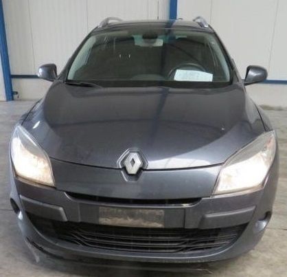 Dezmembrez Renault Megane 3 1.5 DCI break combi din 2009 volan pe stanga