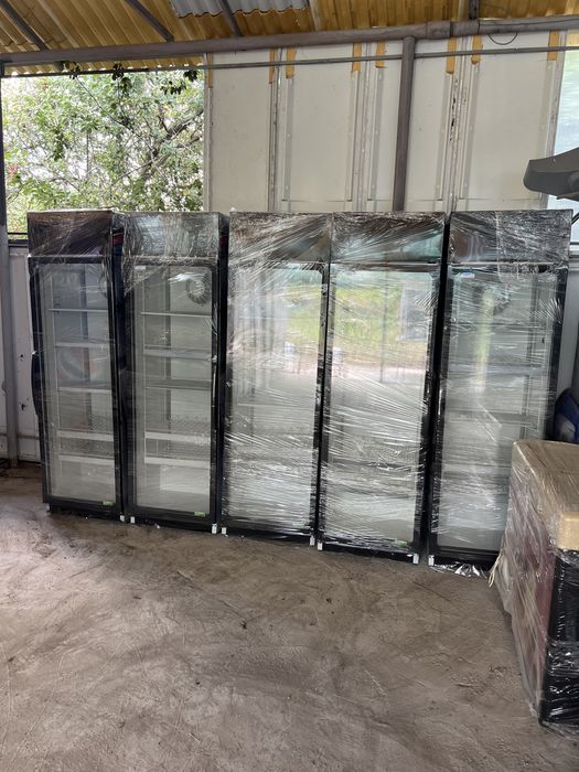 Vitria frigorifica sucuri/bauturi cu lumina led