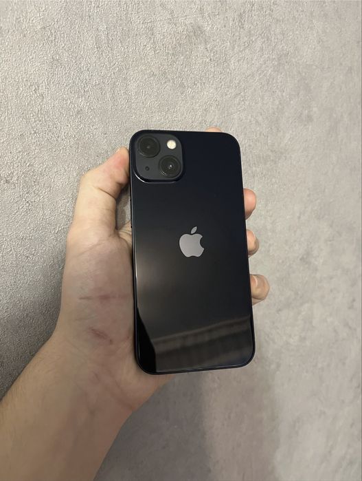 Продам Айфон 13 256gb в идеальном состоянии