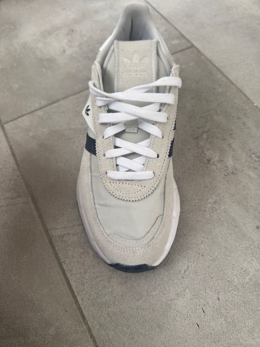 Adidas маратонки