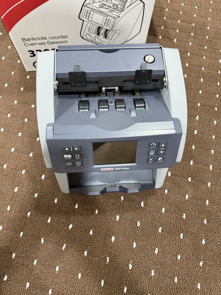 Счётчик банкнот Do Cash 3200 Value (пользовался 2-3 раза)