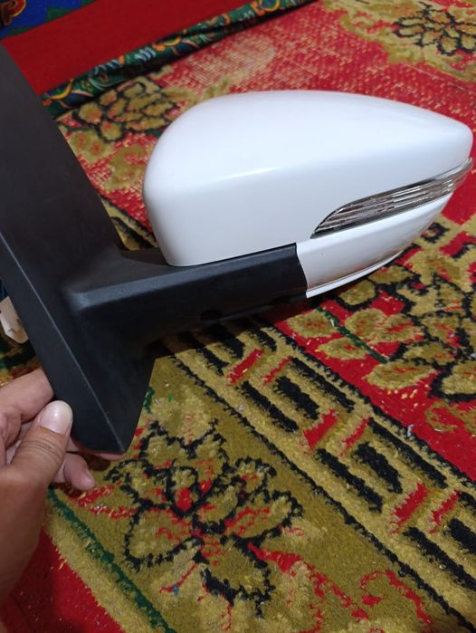 Продам зеркало на лифан Х50