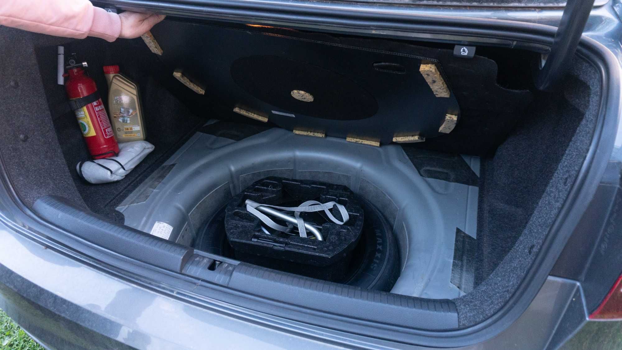 VW Jetta 2.0 TDI 110hp