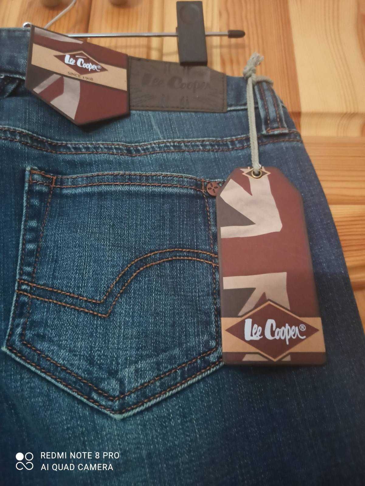 Дамски дънки LEE COOPER