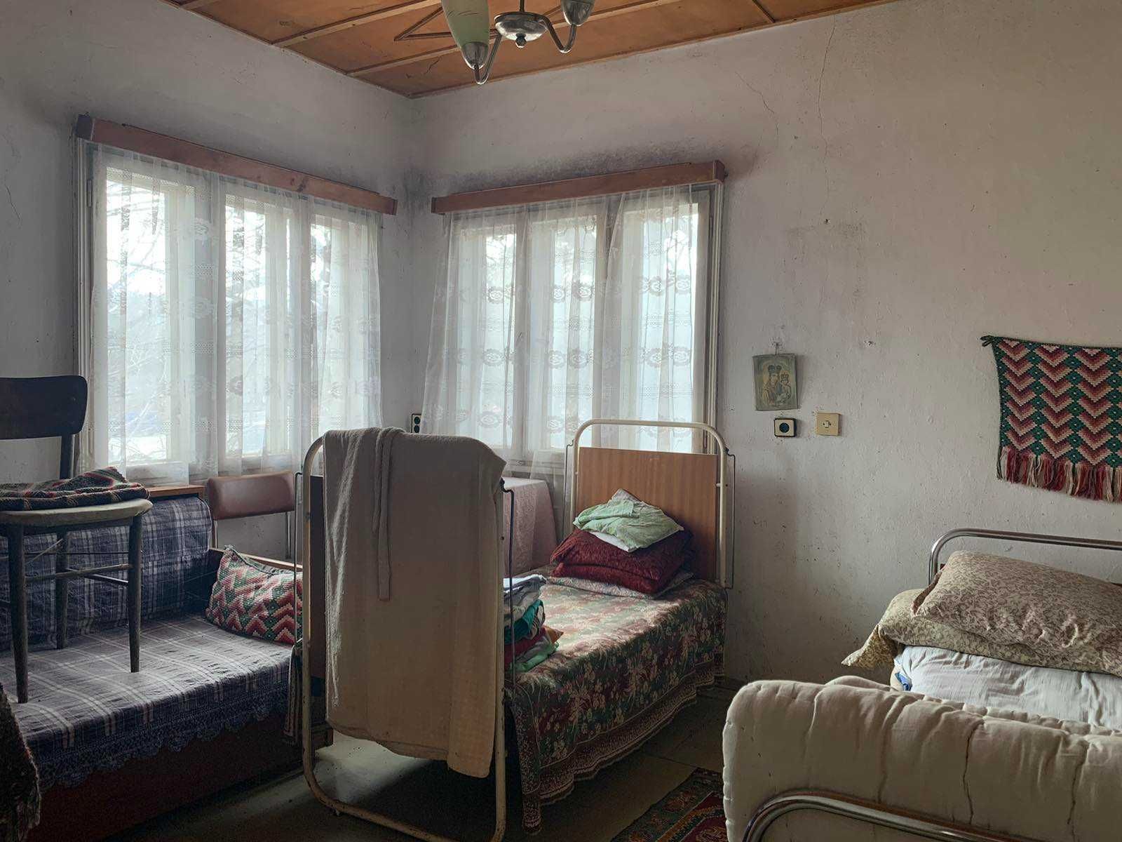 Къща, с. Пиргово, РЗП - 140 кв.м., двор - 1020 кв.м., с ГАРАЖ