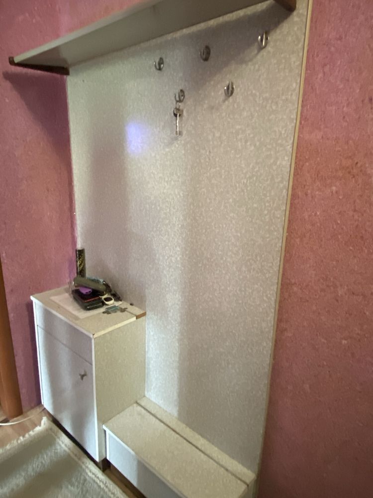 Продается прихожая