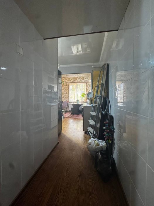 Прадаётся центре Троицк 1х 45 квадрат 2,6 балкон кирпичный дом