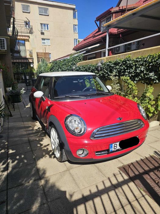 Mini Cooper (cutie automata)