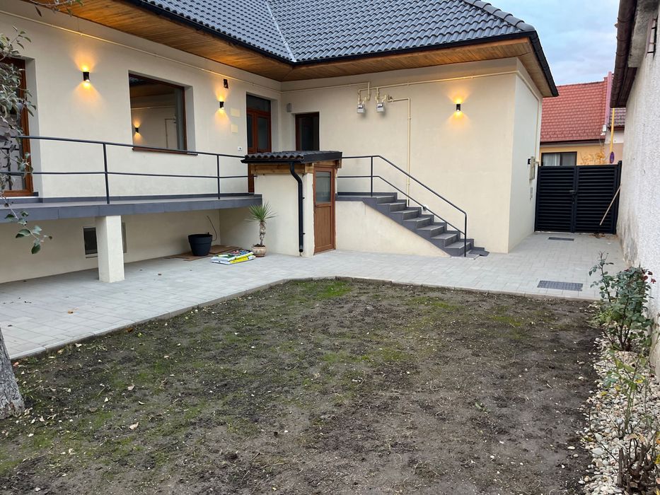 Casa de inchiriat in zona centrala,direct de la proprietar