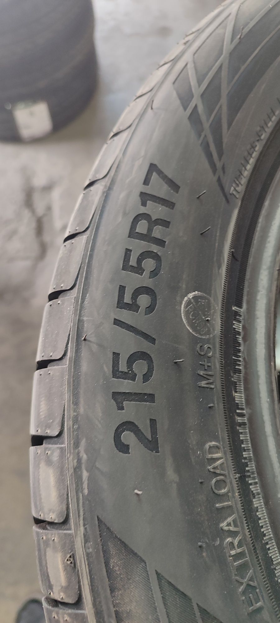 Triangle 215/55 R17