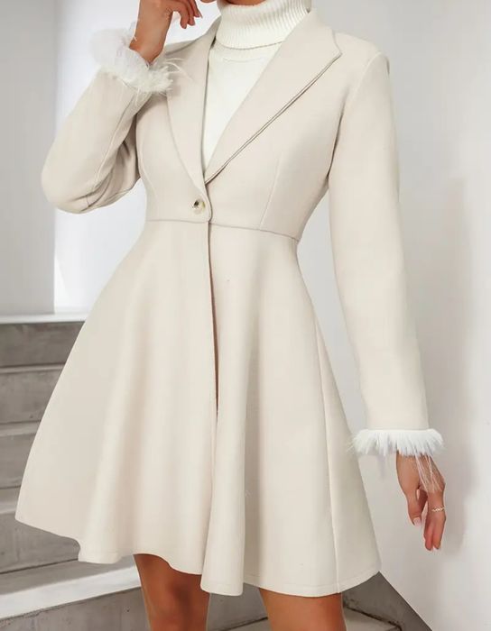 Красиво ново палто