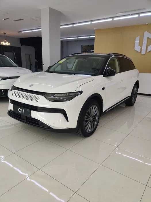 leapmotor C11 gibrid 2025 va 2026yil