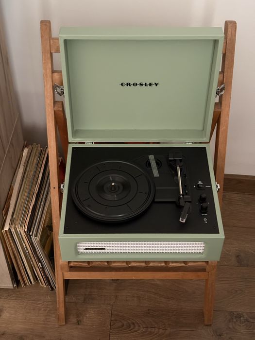 pick-up Crosley Voyager green mint