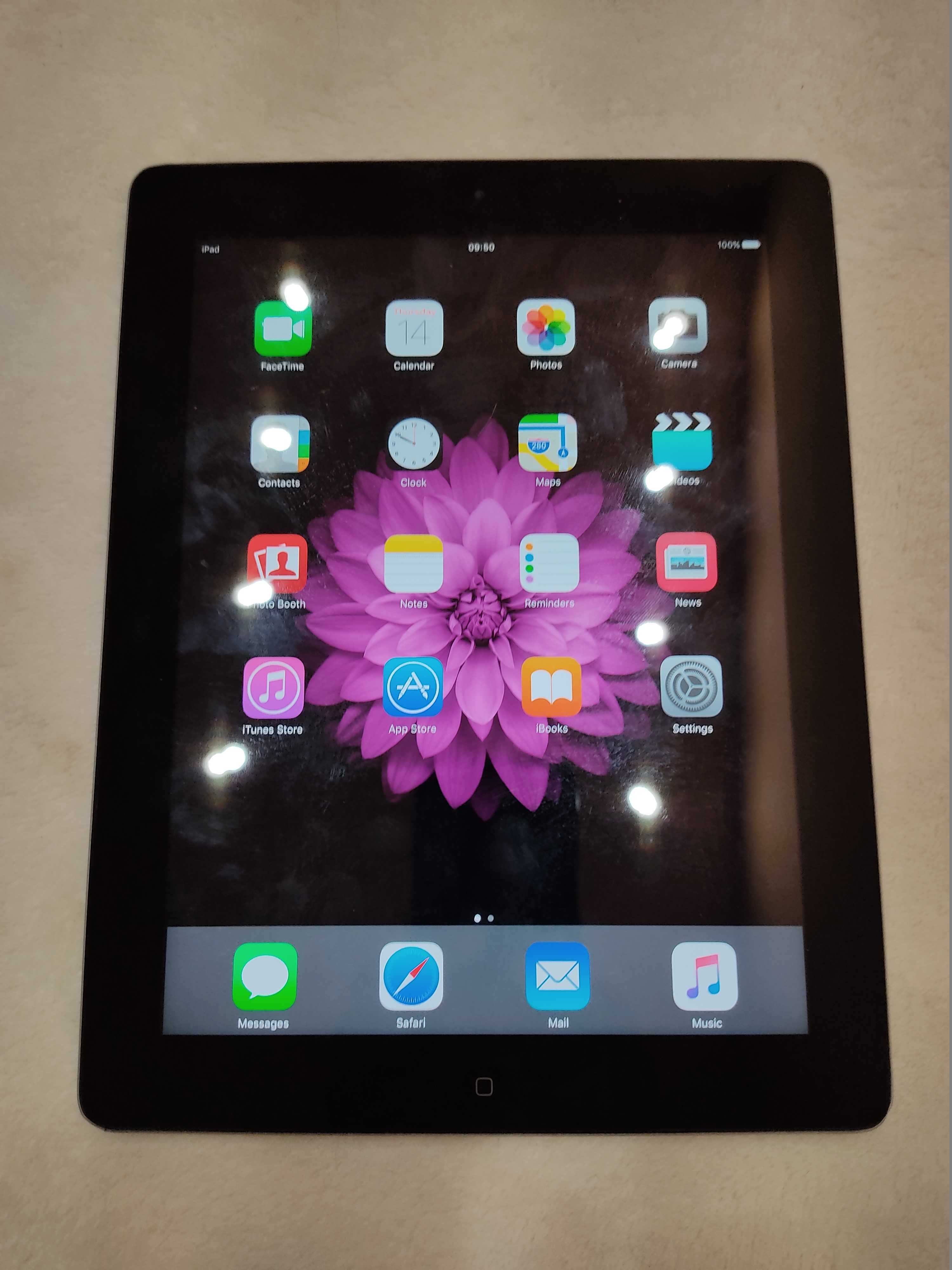 Apple iPad 3 16GB Wi-Fi НАЛИЧЕН