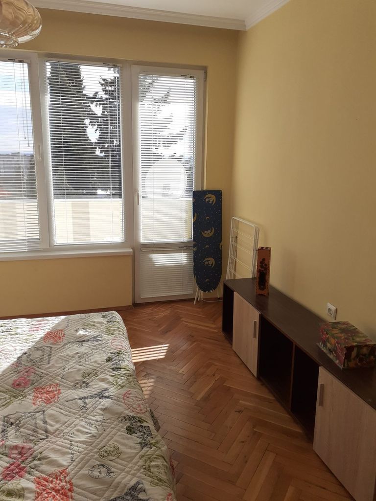 Дава се под наем Двустаен апартамент в Стара Загора, Център - 45 кв.м за 300.9 € - Снимка #11