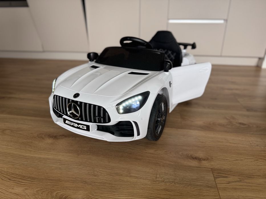 Masinuta electrica Mercedes