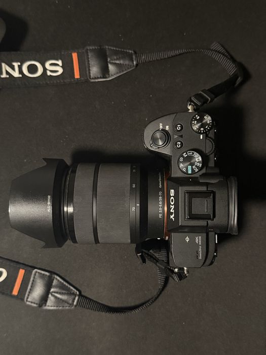 SONY A7 III - Cu obiectiv inclus