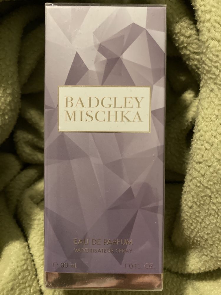 Apa de parfum BADGLEY MISCHA