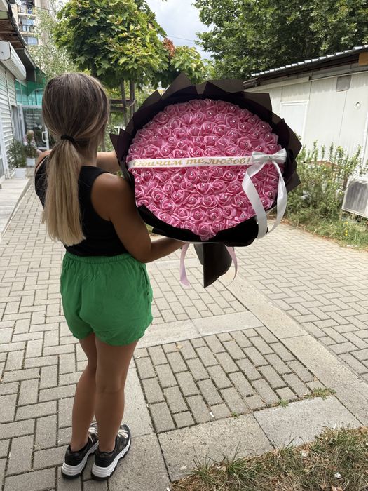 Букет от 101 рози /Огромен букет 101 рози