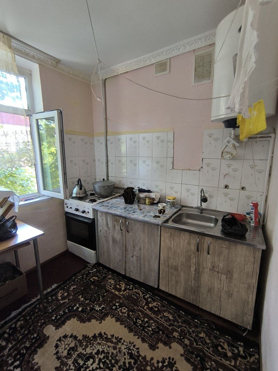 Срочно 2 хона квартира сотилади