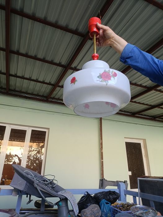 Люстра для дома в хорошем состоянии