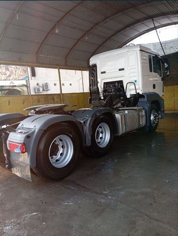 UzMAN TGS 26.400 6x4 BLS