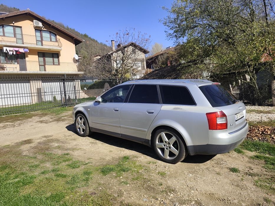 Продавам Ауди а4 1.9 tdi