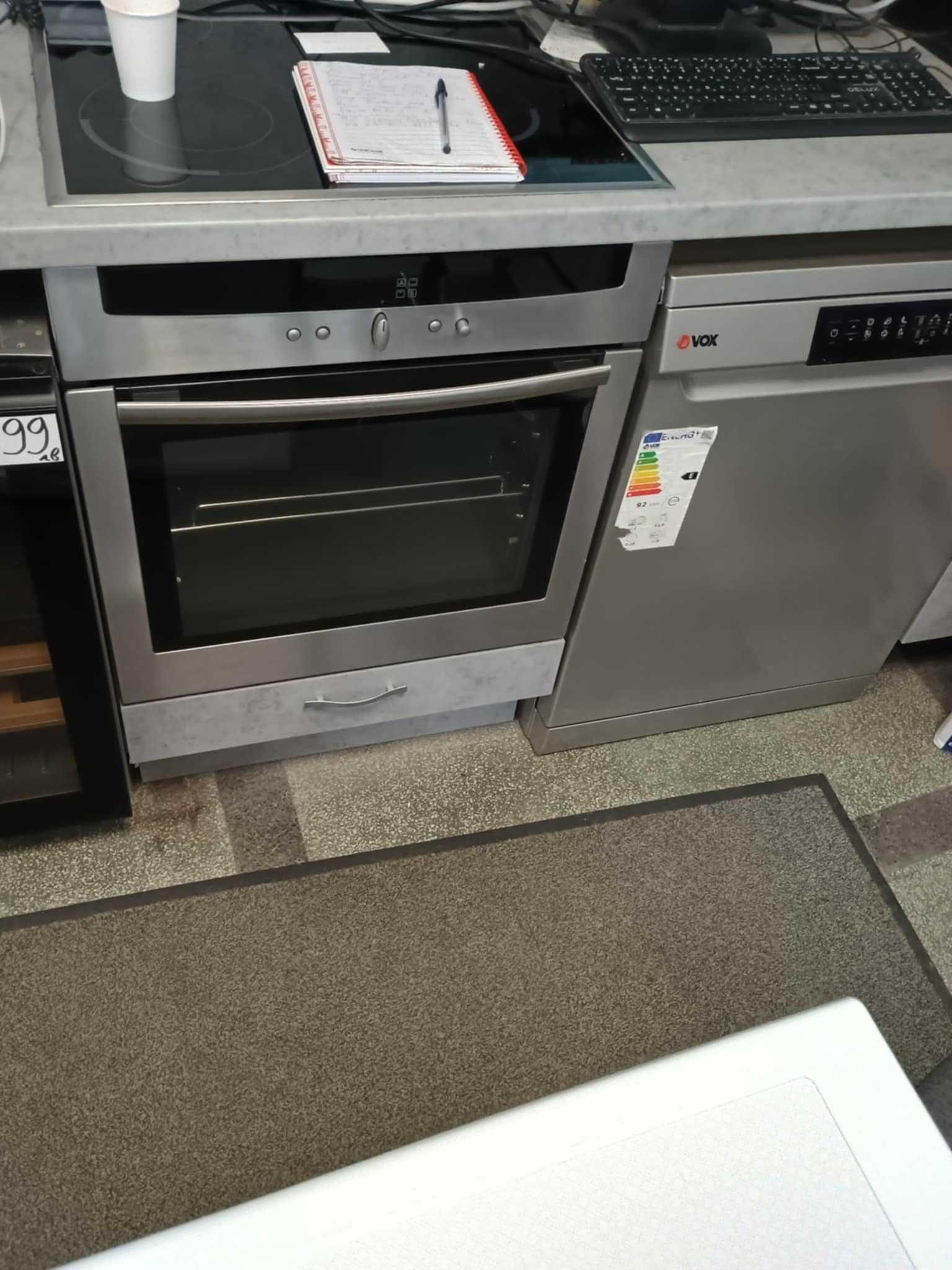 А+ Фурна за вграждане NEFF b1624n0/10 71 л EasyClean®