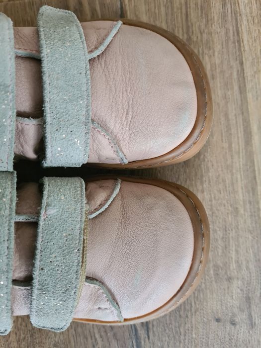 Детски боси обувки Tikki Harlequin Leather Cipria, 28 номер