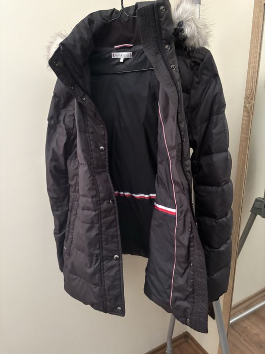 Tommy Hilfiger пухено яке