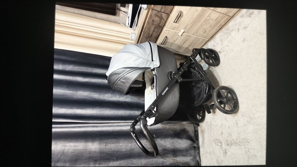 Продам коляску 2в1