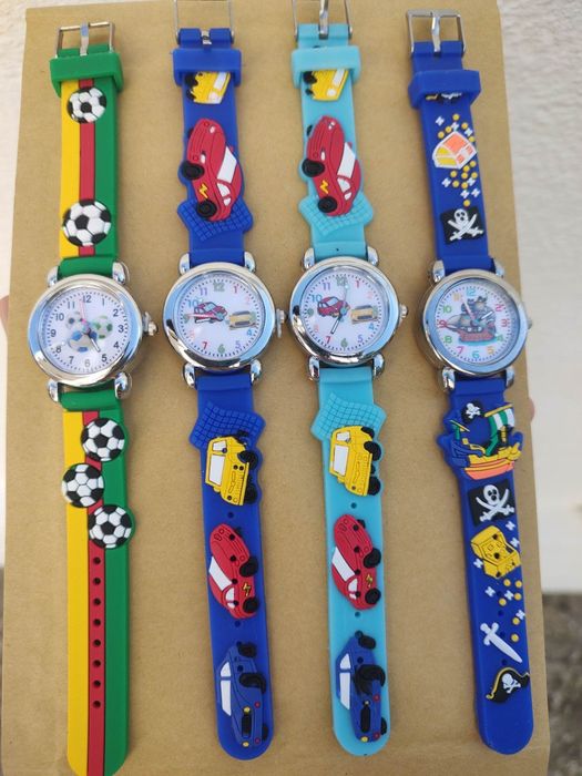 Ceasurii de copii electrice si simple si cu lumiini la super pret