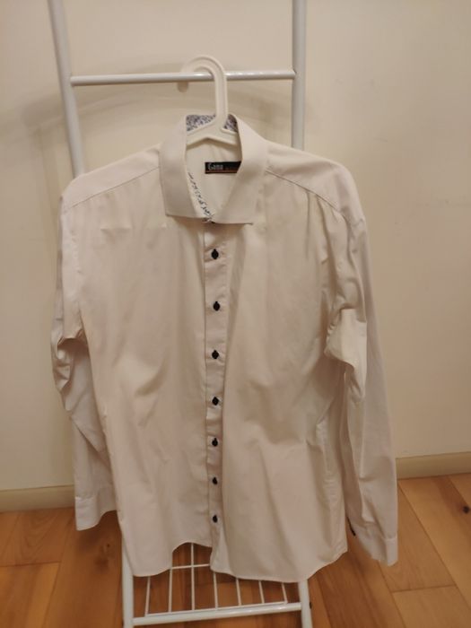 9 camasi marime L 41/42