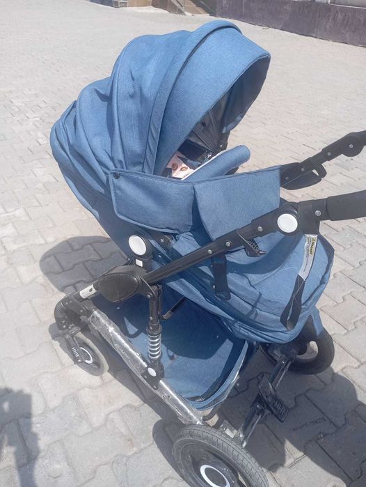 Продам детскую коляску в отличном состоянии