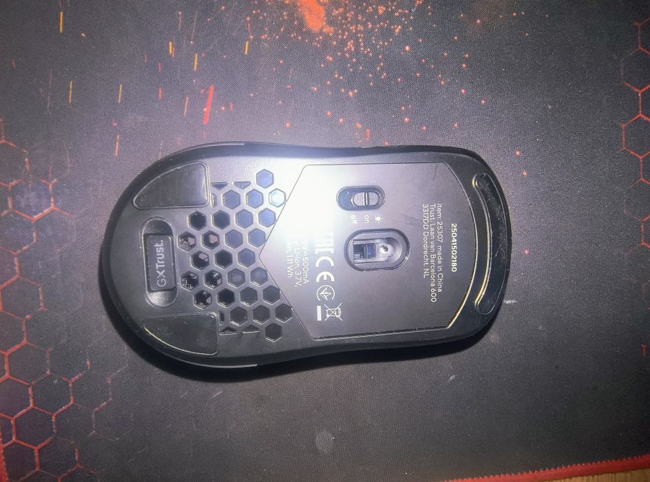 Tastatura steel series și mouse