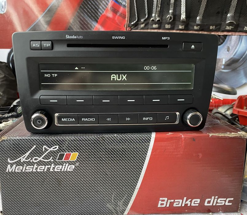 Radio cd, mp3, Aux, Bluetouth Skoda swing
