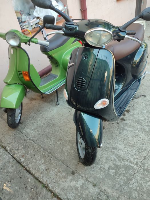 Scuter Piaggio Vespa et4 150 cc