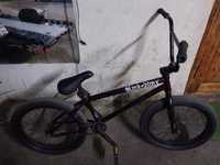 Продам. bmx kink