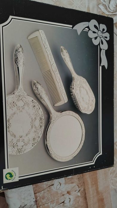 Посребрен комплект