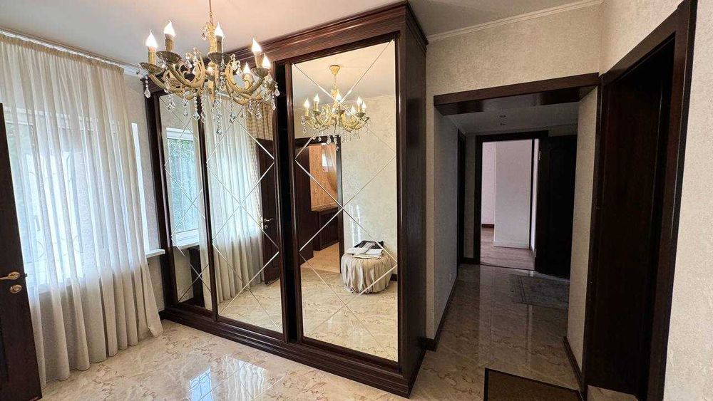 Продается просторная квартира!