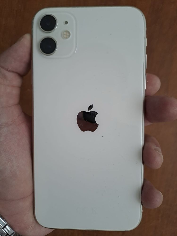 iphone 11 в хорошем состоянии