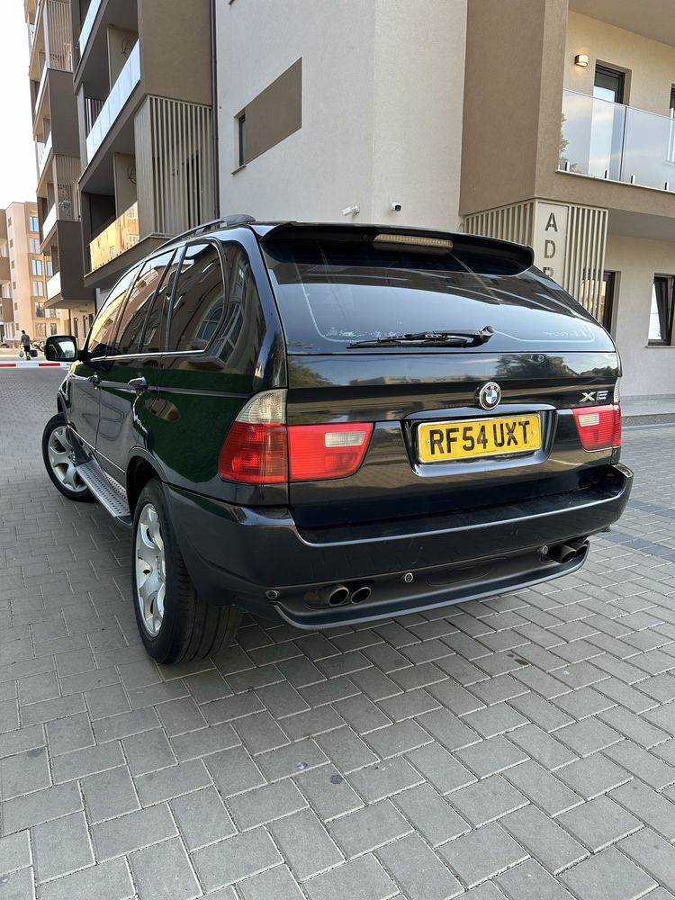 BMW X5 4.4 benzina volan dreapta