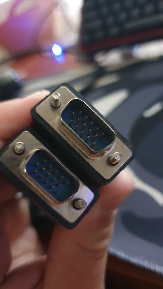 Cablu VGA-VGA + Cablu DVI-VGA – Funcționale