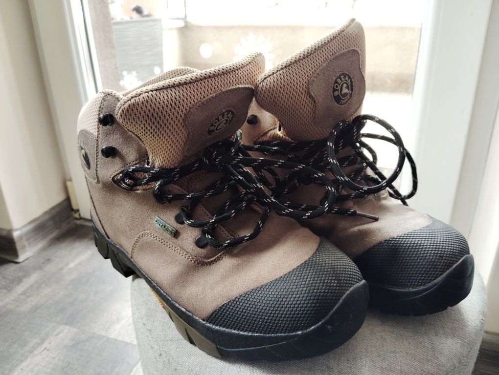 Boreal / 39 номер / Зимни обувки / VIBRAM