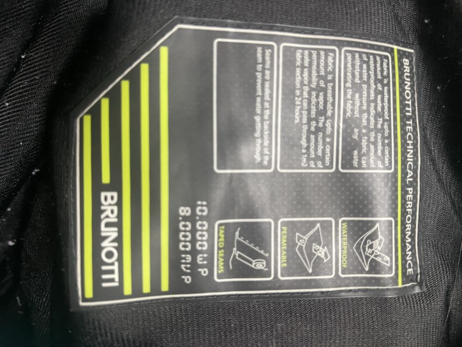Costum ski 152 cm 4 F