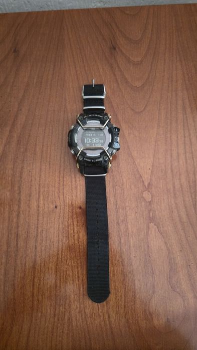Часы Casio Rangeman GPR B 1000