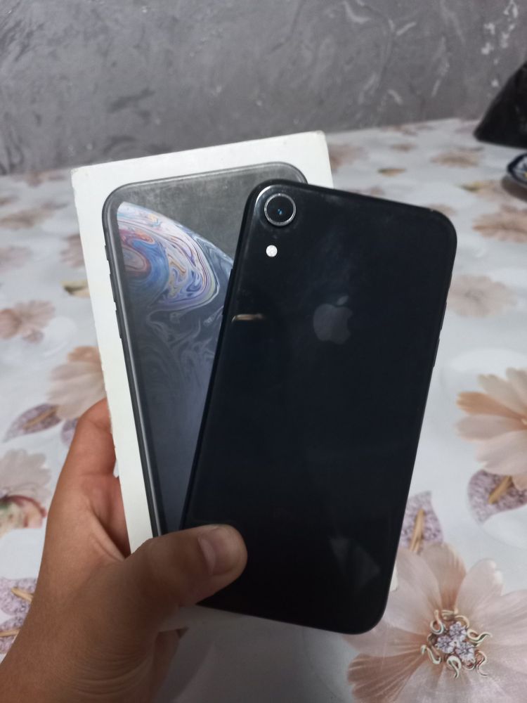 IPhone Xr 64 gb karobka bor срочно сотилади окала пул зарур
