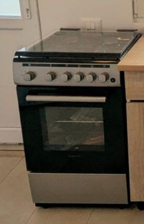 Aragaz cu cuptor pe gaz vortex